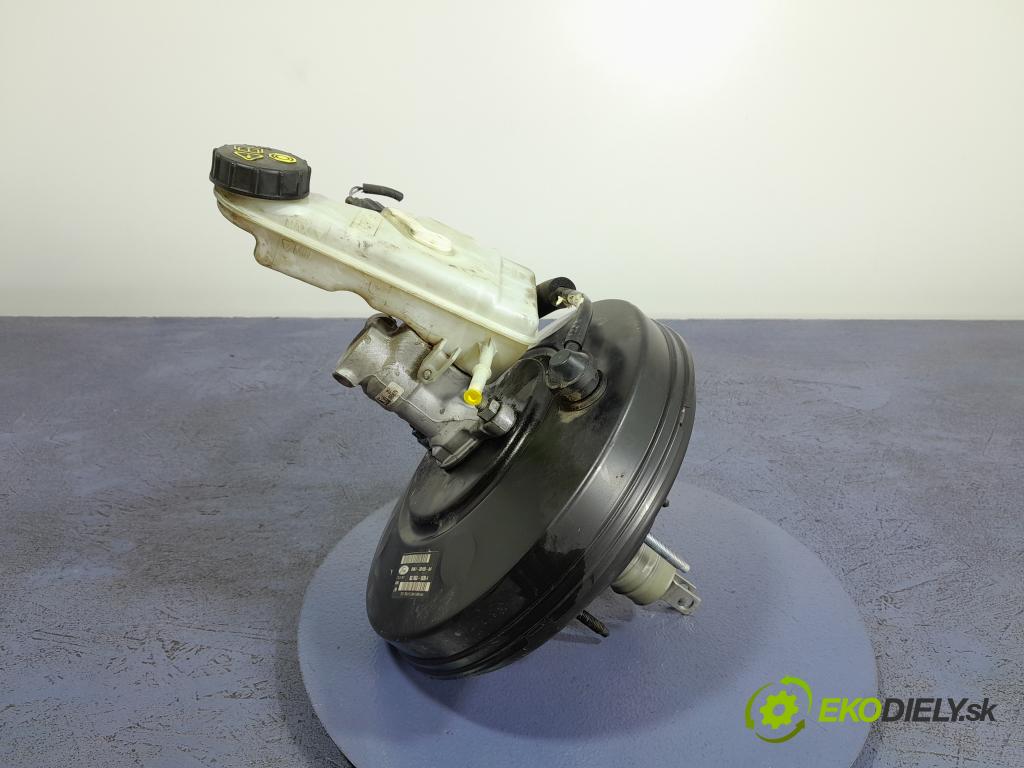 Ford Focus 2014 servo Brzdní: DV61-2B195-AA