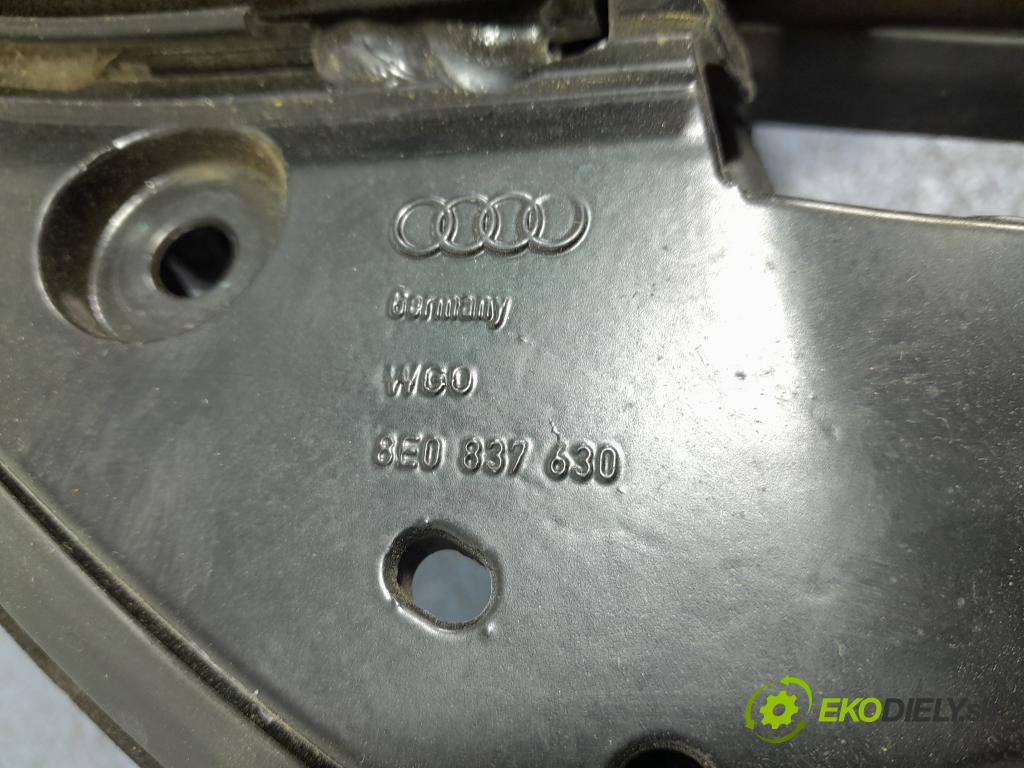 Audi A4 2005 mechanismus stahování Sklenka: před v pravo: 8E0837630