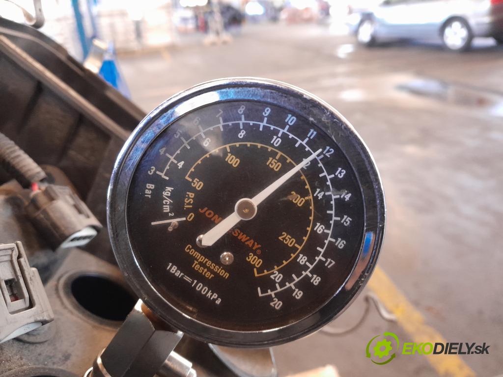 Toyota Aygo 2014 motor Benzín: 1KR