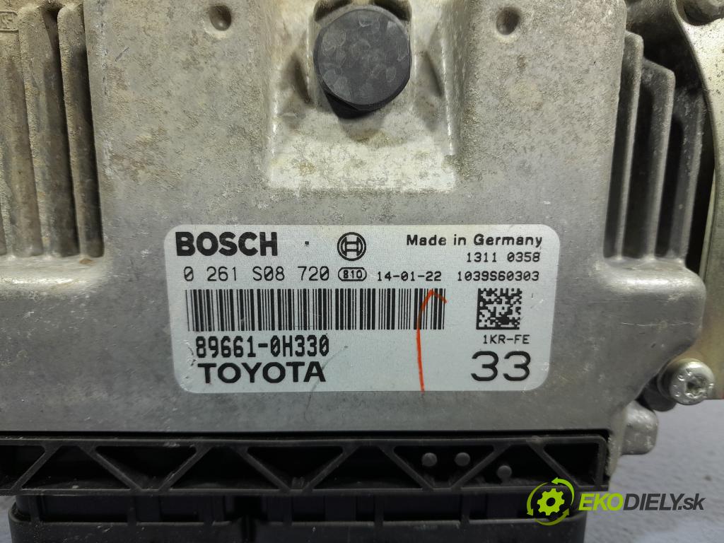 Toyota Aygo 2014 řídící jednotka Motor: 89661-0H330