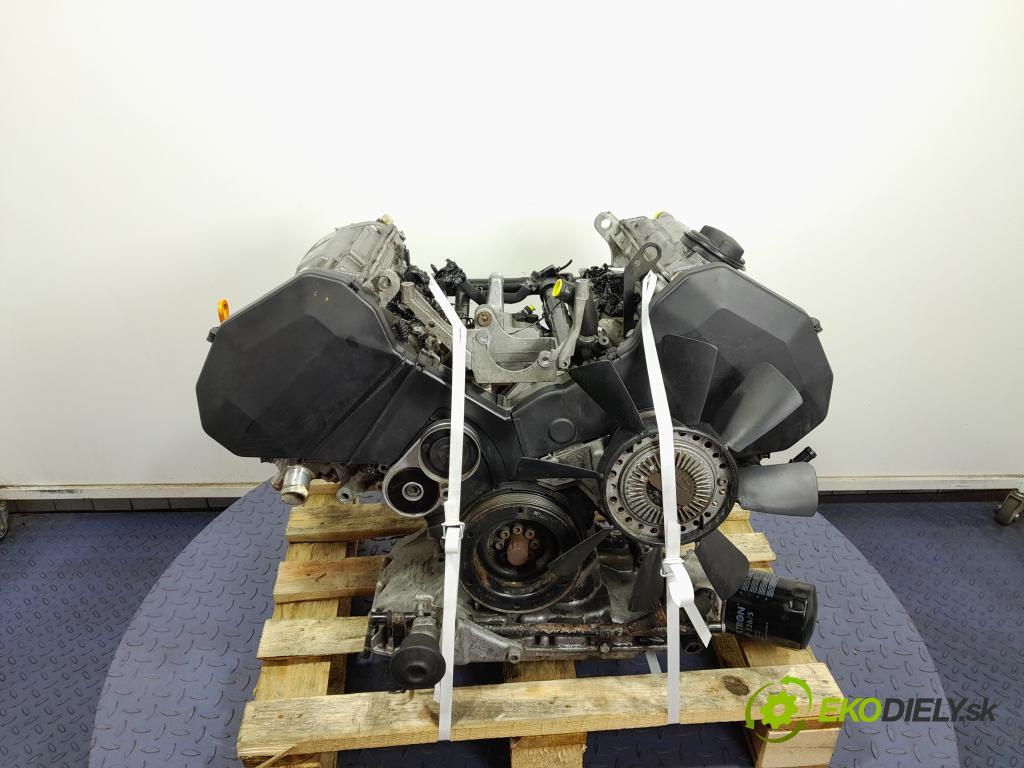 Audi A4 1999 motor Benzín: APR
