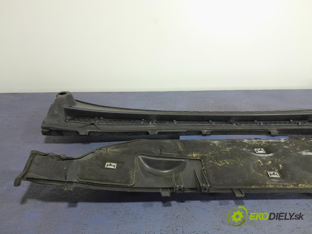 Ford Galaxy 2010 torpédo 6M21-U02216-AG