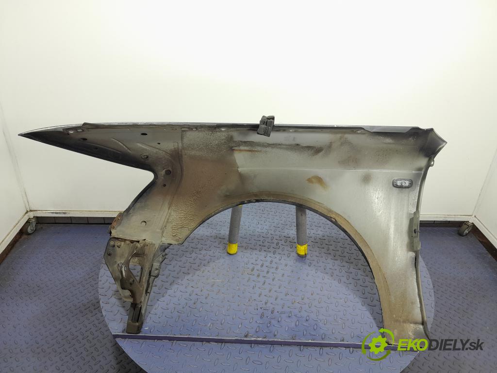 Audi A6 2006 blatnik před v pravo: 01