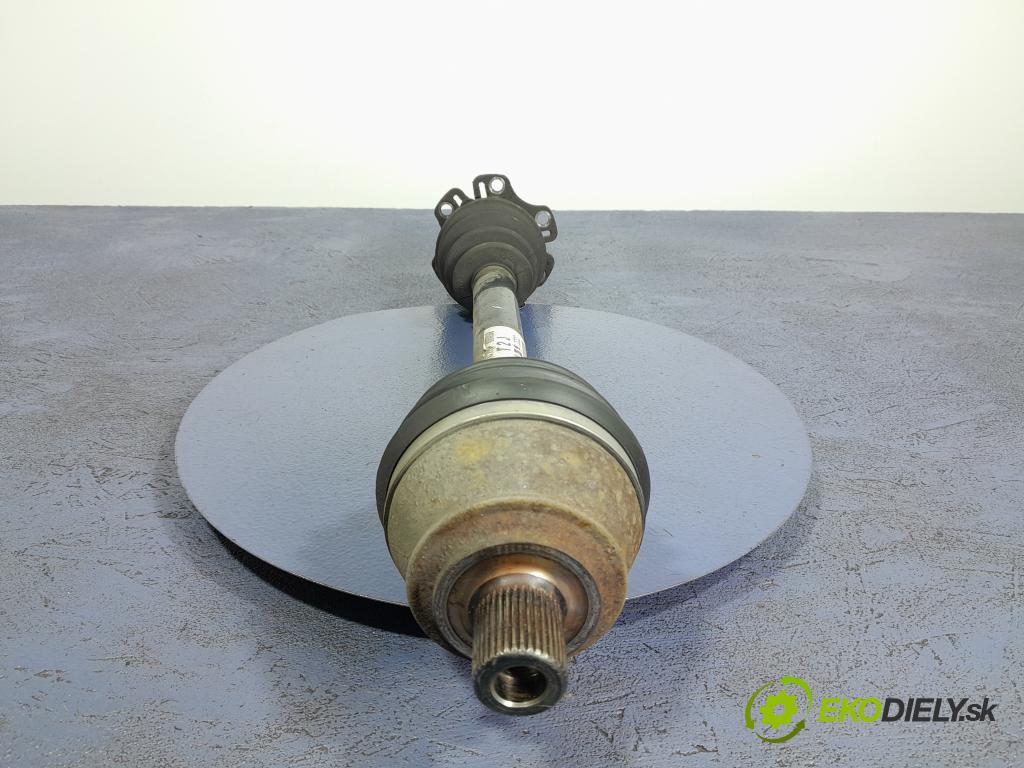 Audi A6 2006 poloos Prava: Predné 4F0407272J