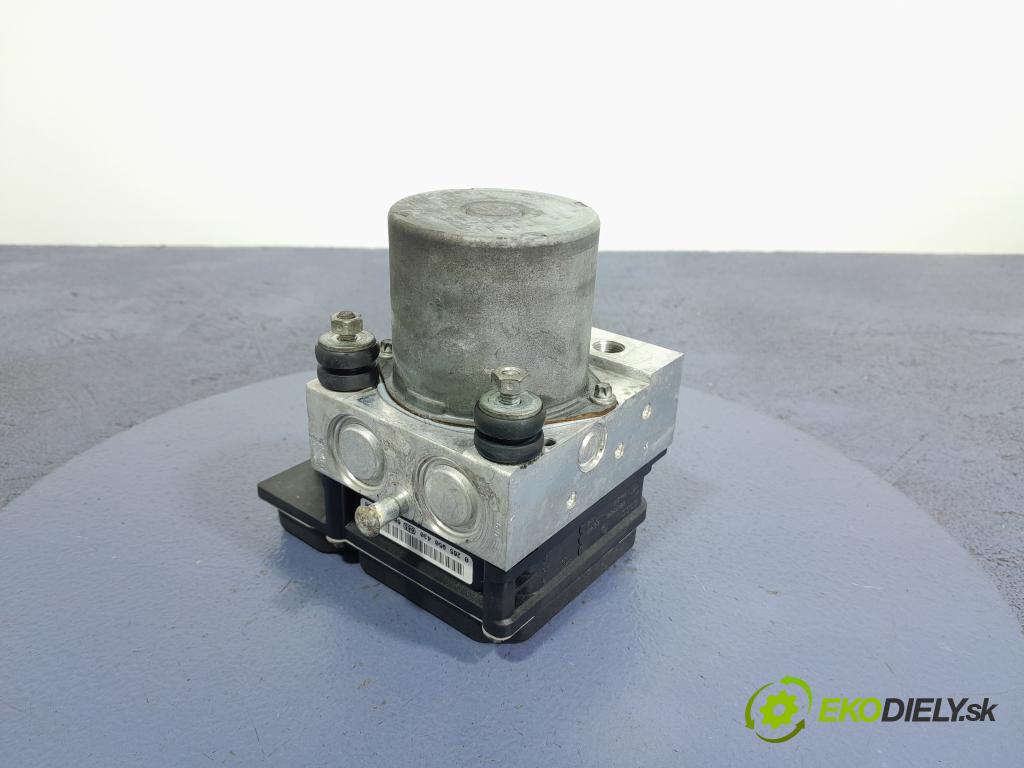 Audi A6 2006 čerpadlo ABS x 4F0614517L