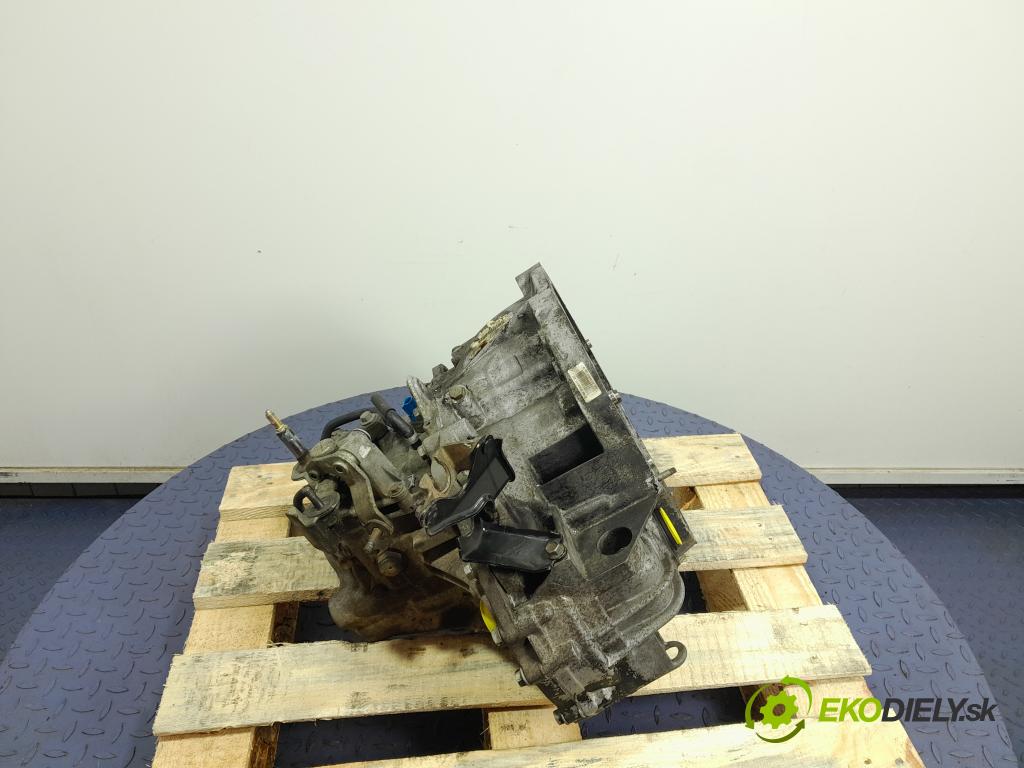 Nissan Primera 2005 prevodovka Manualna ND0102