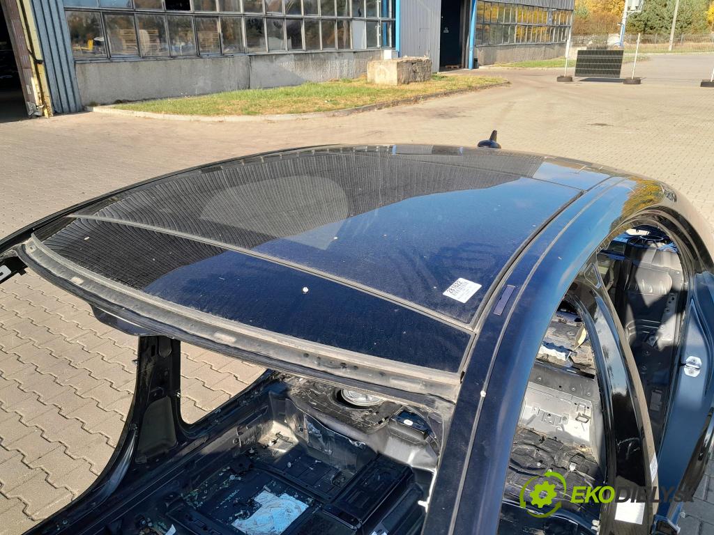 Mercedes S-klasa 2019 Strecha: 01
