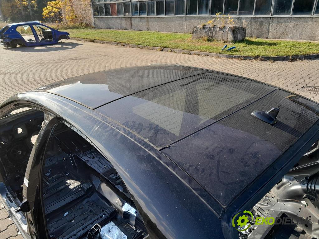 Mercedes S-klasa 2019 Strecha: 01