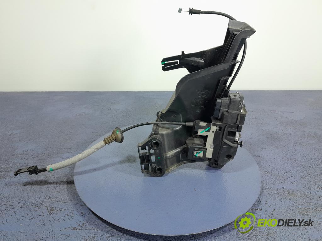 Volvo S90 2017 zámek dveře před v pravo: 31349891