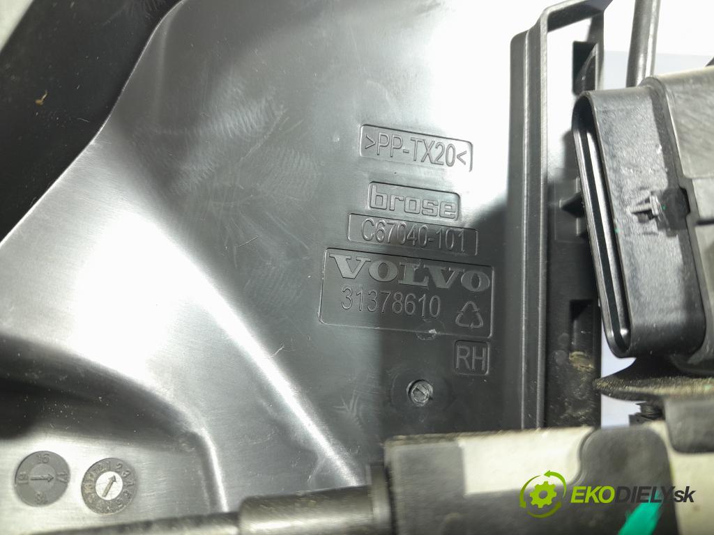 Volvo S90 2017 zámek dveře před v pravo: 31349891
