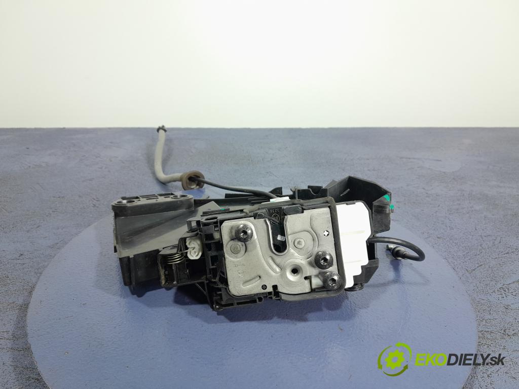 Volvo S90 2017 zámek dveře Zad: v pravo: 31349903