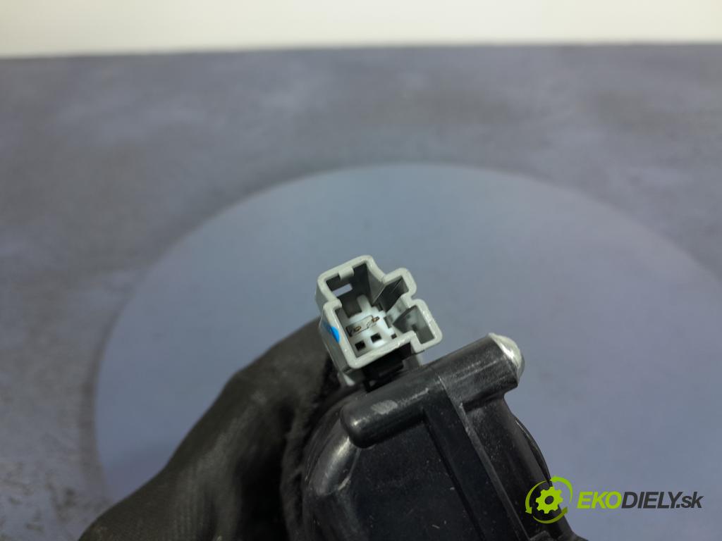 Volvo S90 2017 zámek Klapky: kufr 31484595