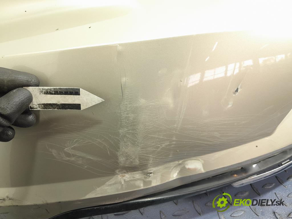 Volvo S90 2017 nárazník Zad: 01