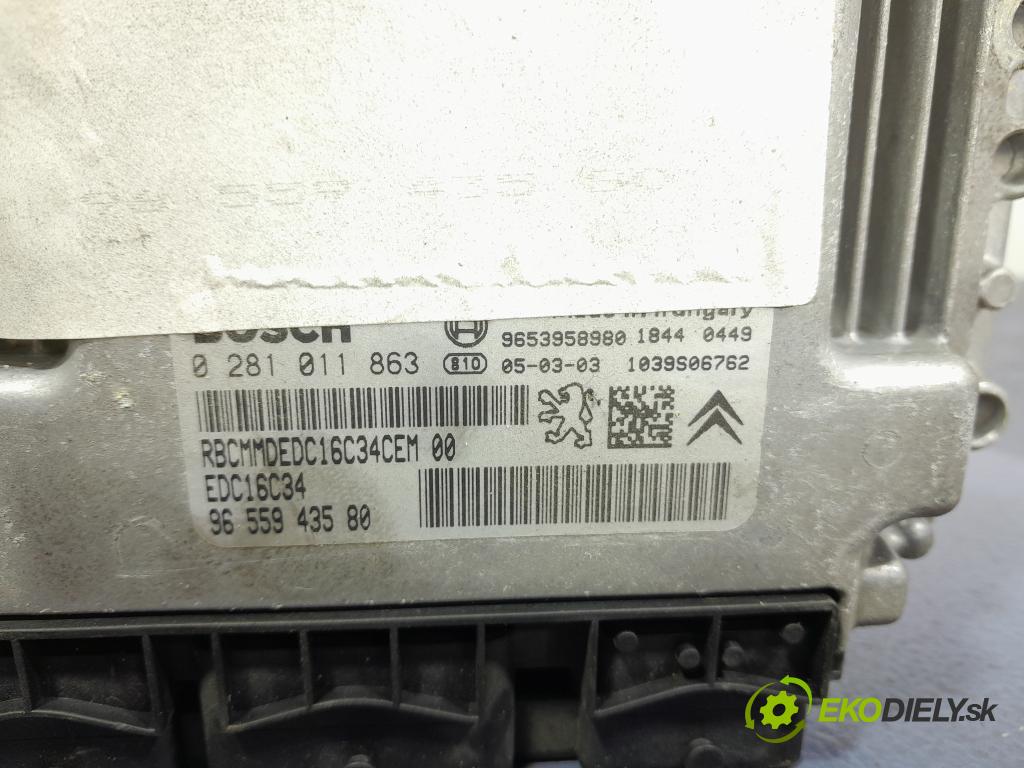 Citroen C4 2005 řídící jednotka Motor: 9655943580
