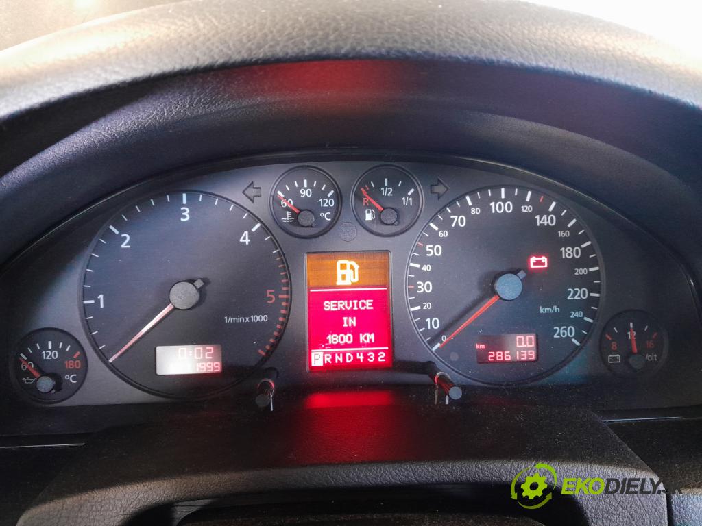 Audi A6 2000 prístrojovka/ budíky 4B0920930K