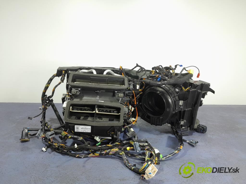 Volvo S90 2017 radiator 31497314