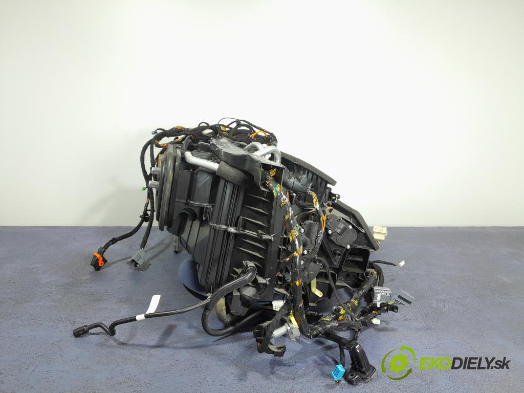 Volvo S90 2017 radiator 31497314