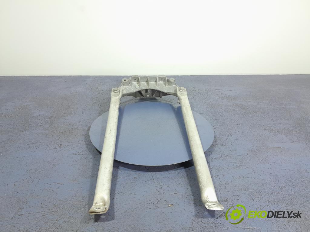 Bmw X6 2009 výztuha Čelní / stěna Přední 7137238