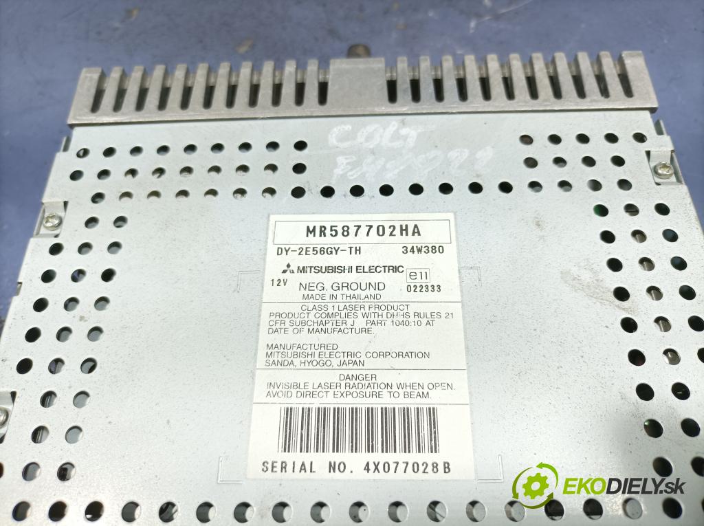 Mitsubishi Colt 2005 Radio I Navigácia: MR587702