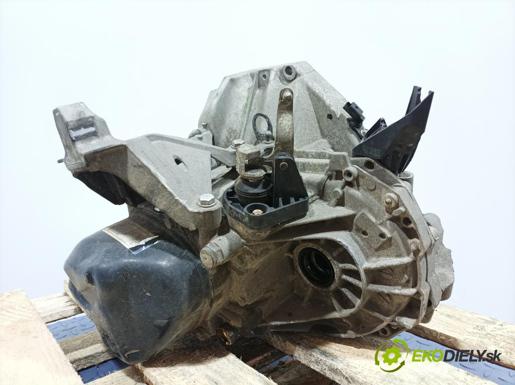 Renault Megane 2009 prevodovka Manualna JR5175