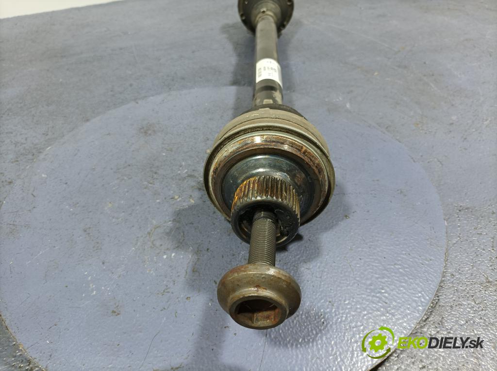 Audi A7 2023 poloos Prava: zad 4K0501204