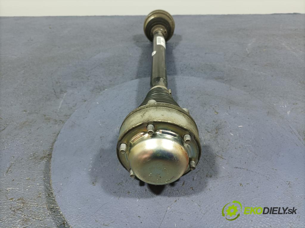 Audi A7 2023 poloos Prava: zad 4K0501204
