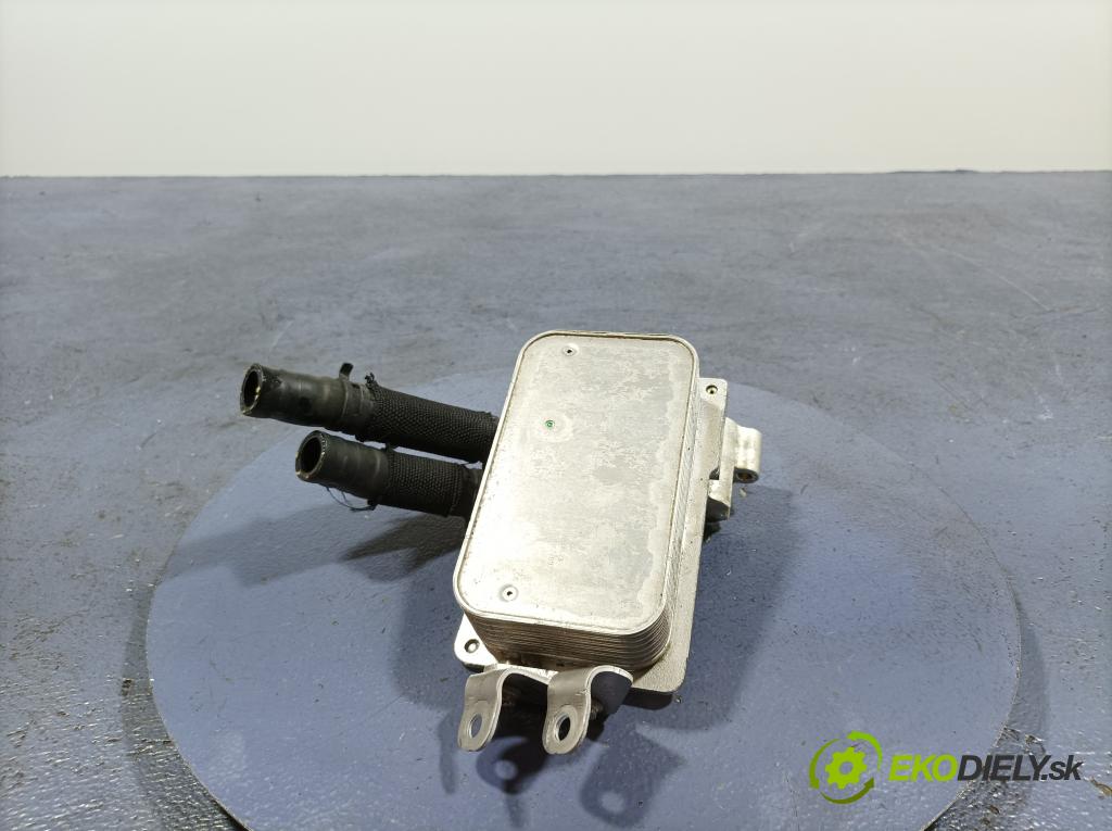 Audi A7 2023 chladič oleja 4G0317021AR