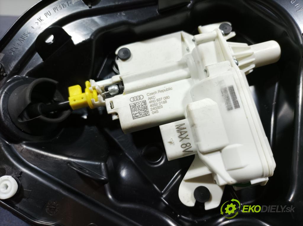 Audi A7 2023 zámek dveře Zad: v pravo: 4N0837060