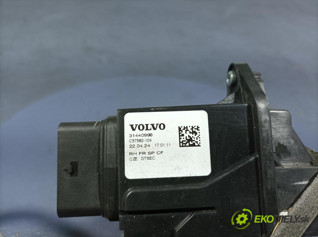 Volvo Xc40 2024 zámek dveře před v pravo: 31440998