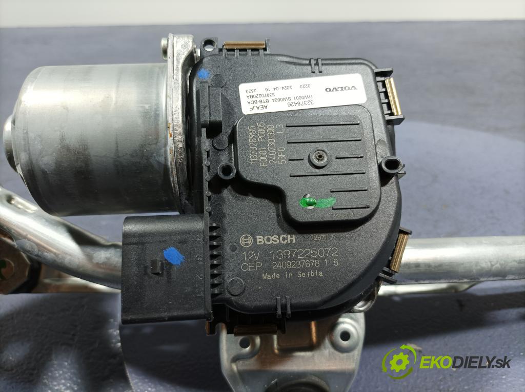 Volvo Xc40 2024 mechanismus motorek Stěrače: před 32378426