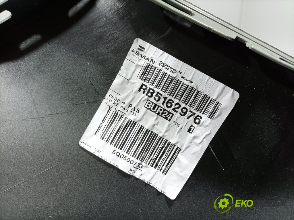 Volvo Xc40 2024 nárazník Zad: 31449336