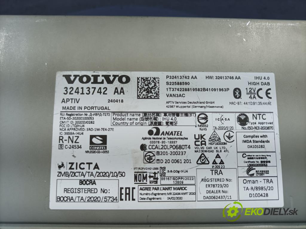 Volvo Xc40 2024 Radio I Navigácia: 32413742
