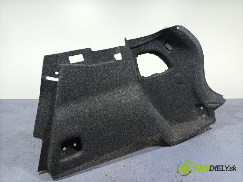Volvo Xc40 2024 Tapacír: kufr 32394237