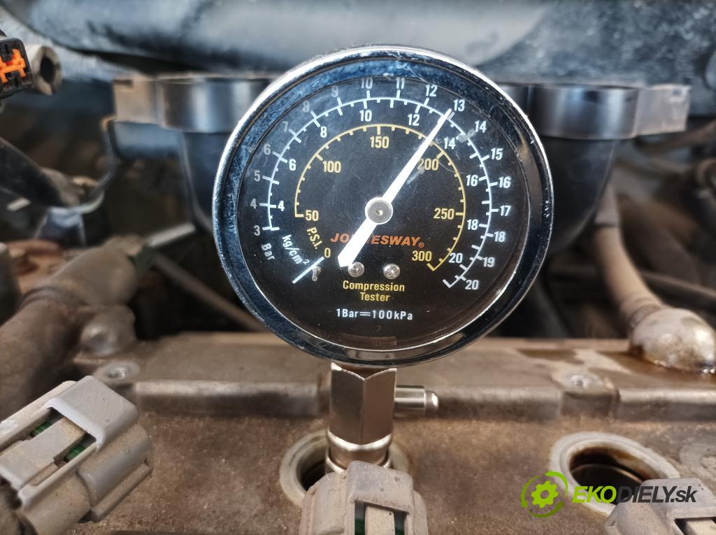 Nissan Micra 2005 motor Benzín: CR12