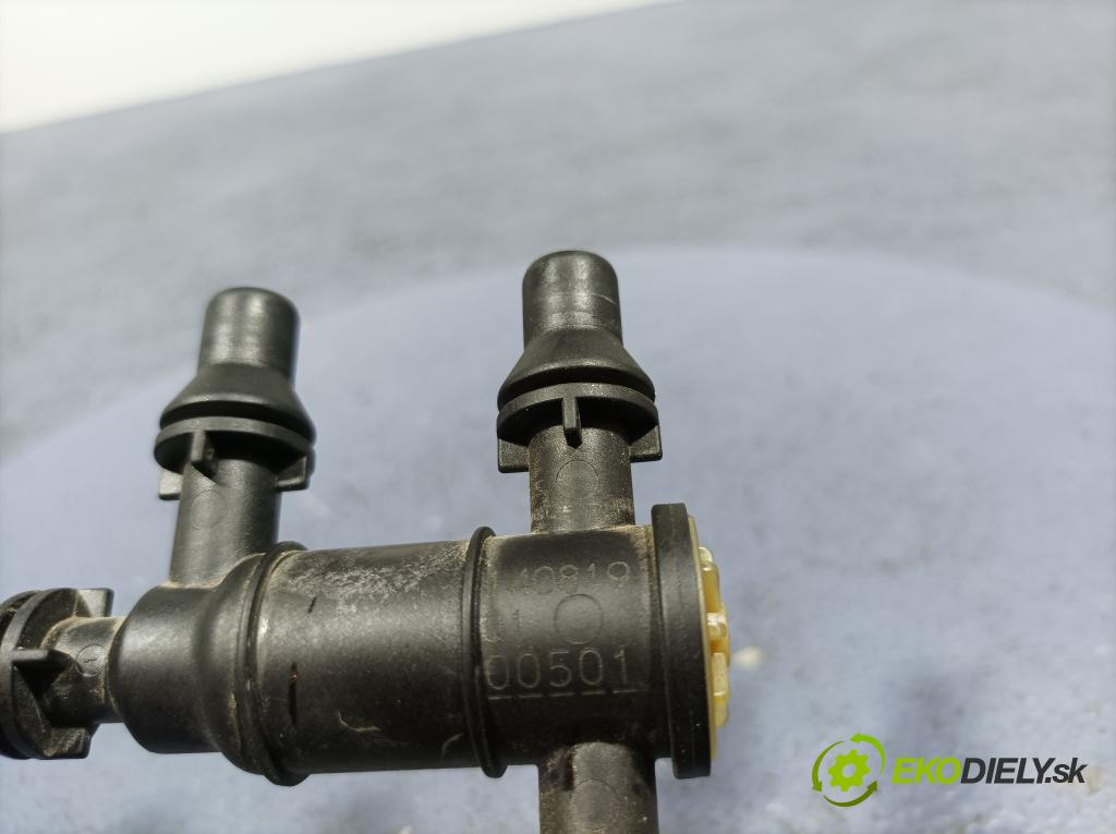 Mercedes E-klasa 2019 ventil Vákuum: A0005061000