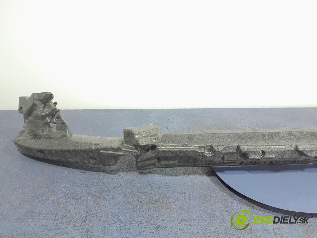 Mercedes E-klasa 2019 výztuha narazník před A2138850103