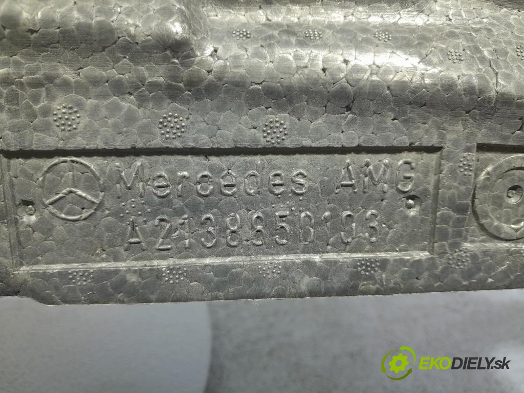Mercedes E-klasa 2019 výztuha narazník před A2138850103