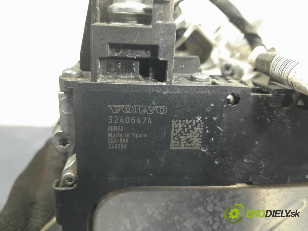 Volvo Xc40 2024 Alternator 32406474