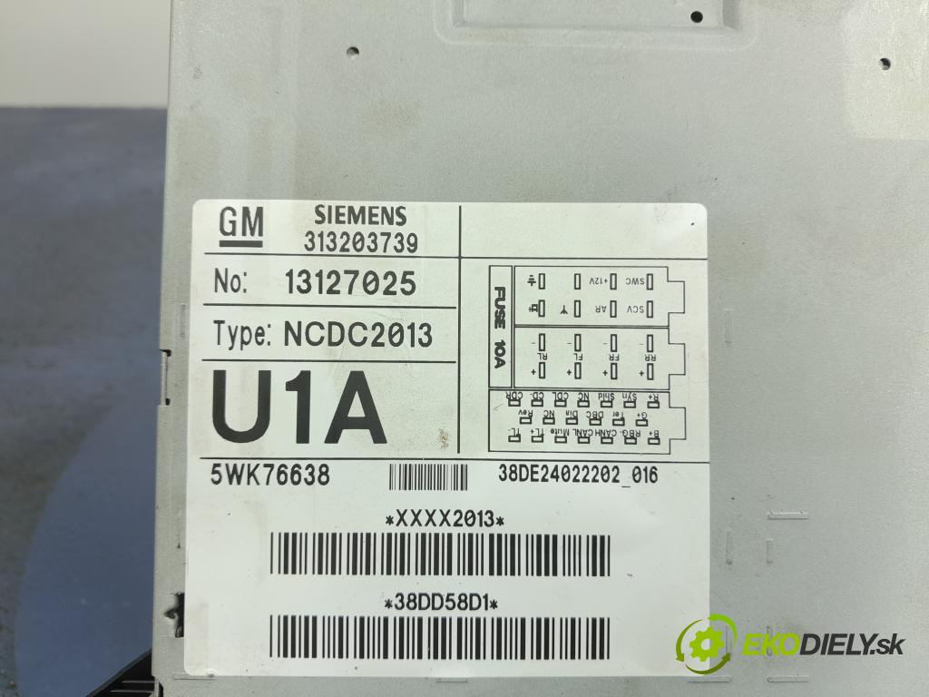 Opel Meriva 2003 Radio I Navigácia: 13127025 NCDC201