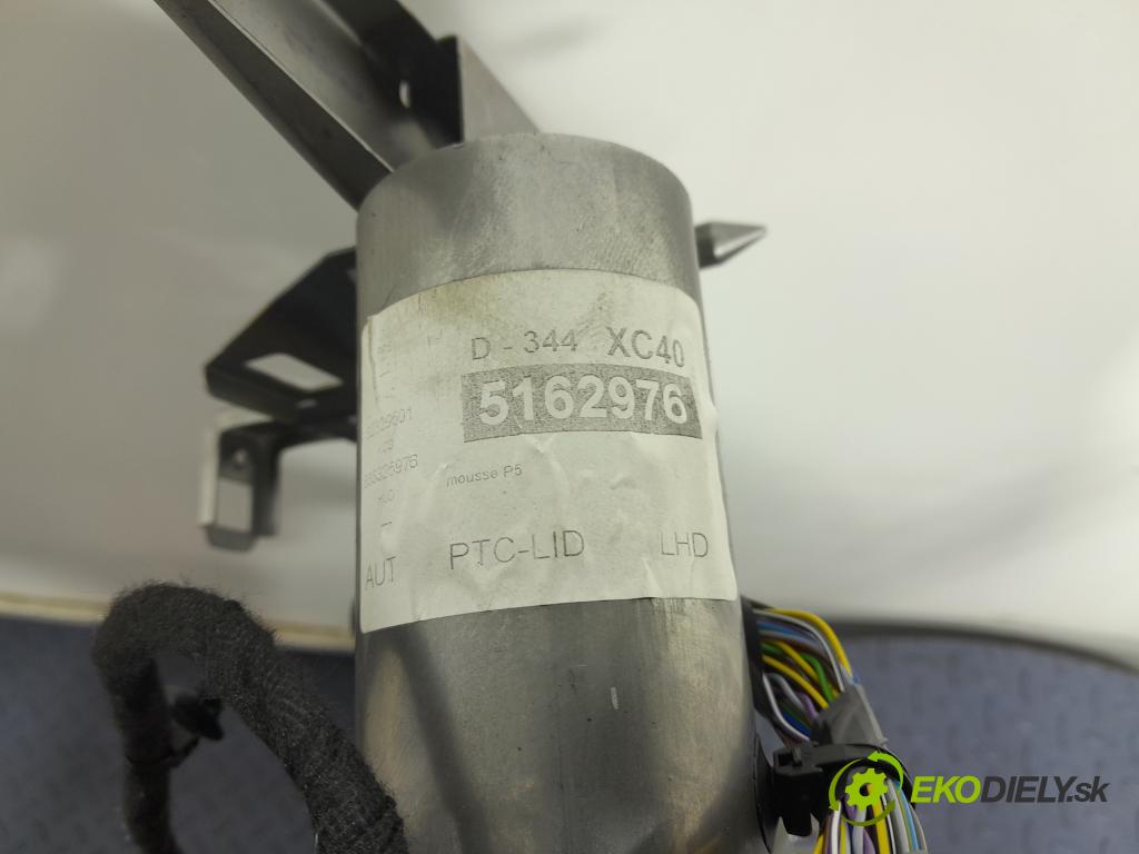 Volvo Xc40 2024 radiator 32329501