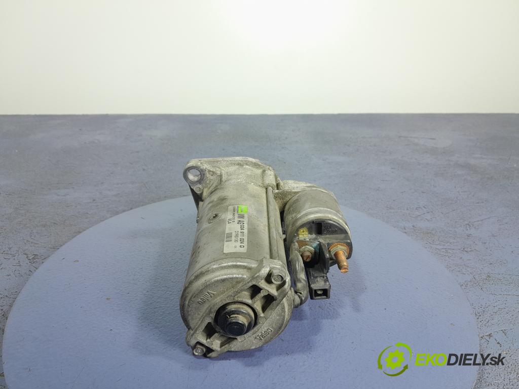 Seat Leon 2005 štartér 02A911024