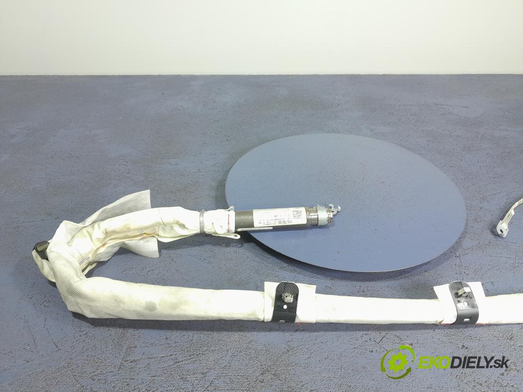 Audi A4 2008 Airbag: clona x 8K0880742D