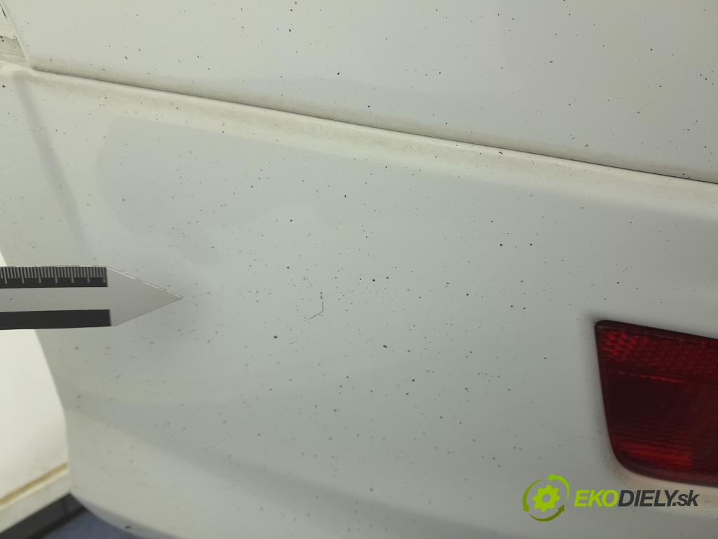 Ford Kuga 2016 nárazník Zad: 01