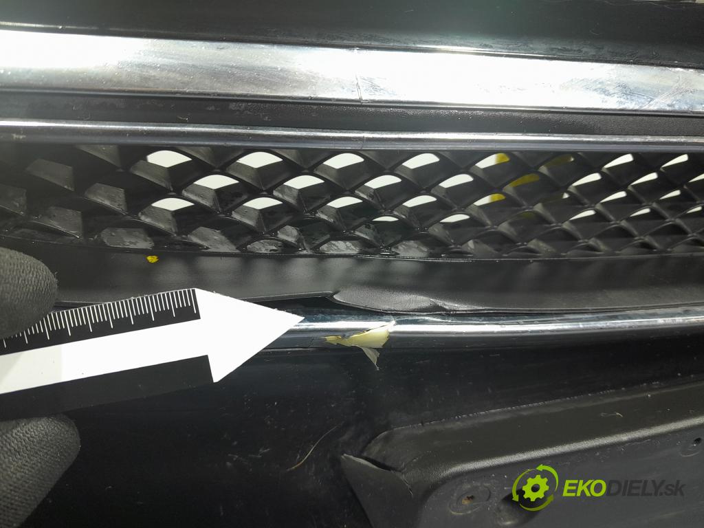 Mercedes E-klasa 2019 nárazník před 01