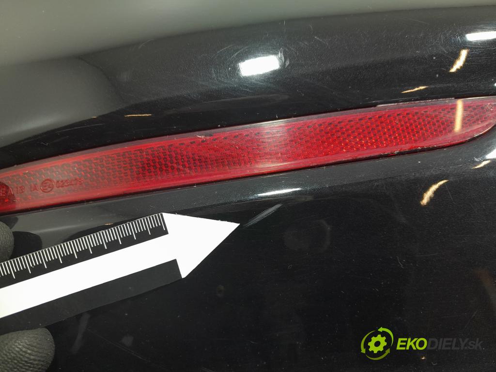 Mercedes E-klasa 2019 nárazník Zad: 01