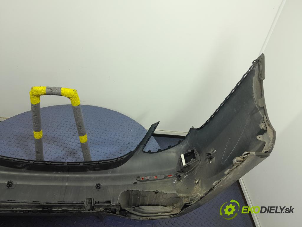 Mercedes E-klasa 2019 nárazník Zad: 01