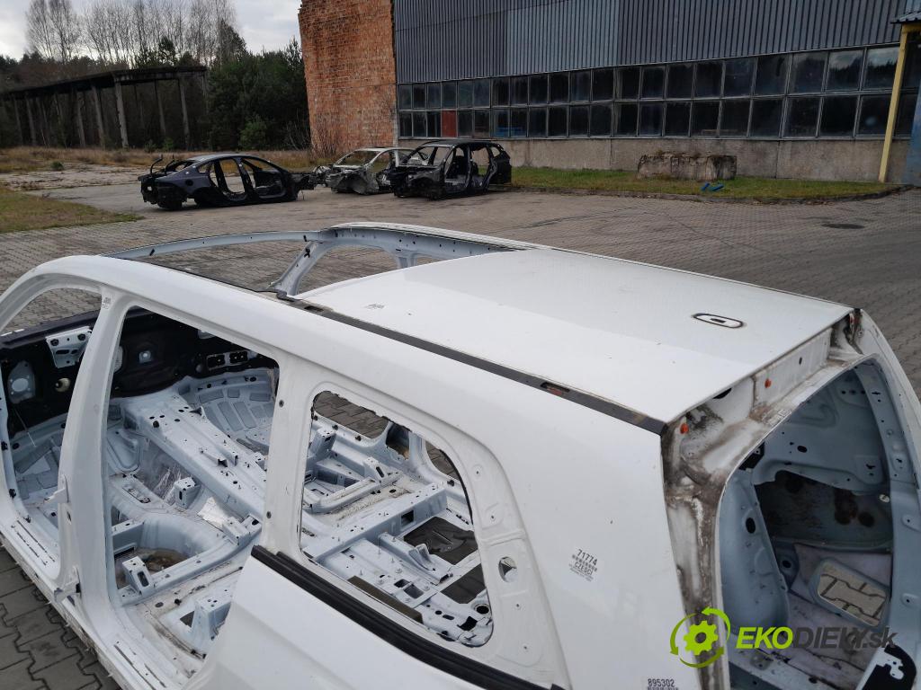 Mercedes GLS-Klasa 0 Strecha: 01