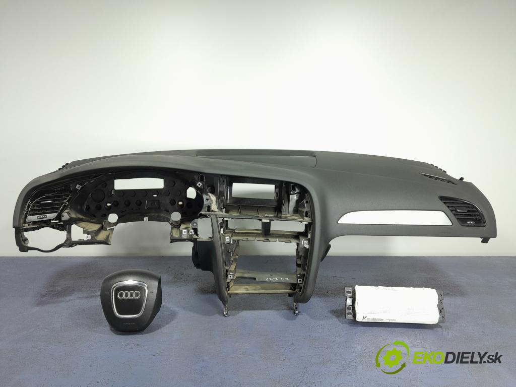 Audi A4 2008 kokpit,pristrojová doska 01