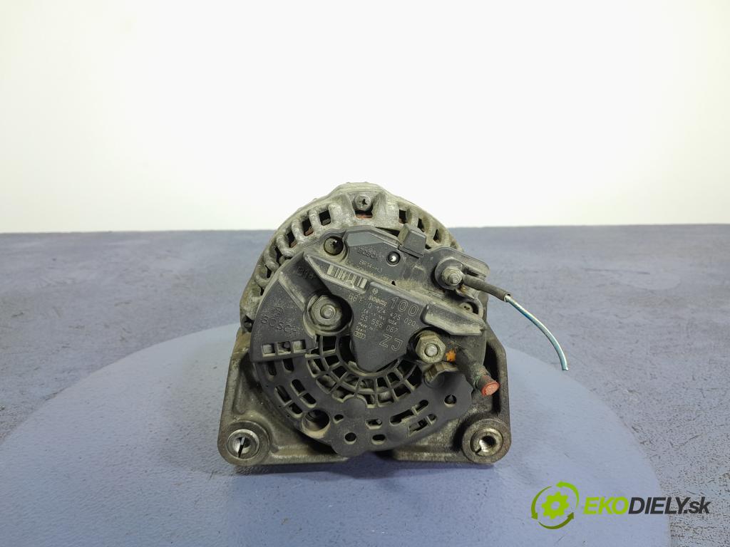 Opel Meriva 2006 Alternator 55556067