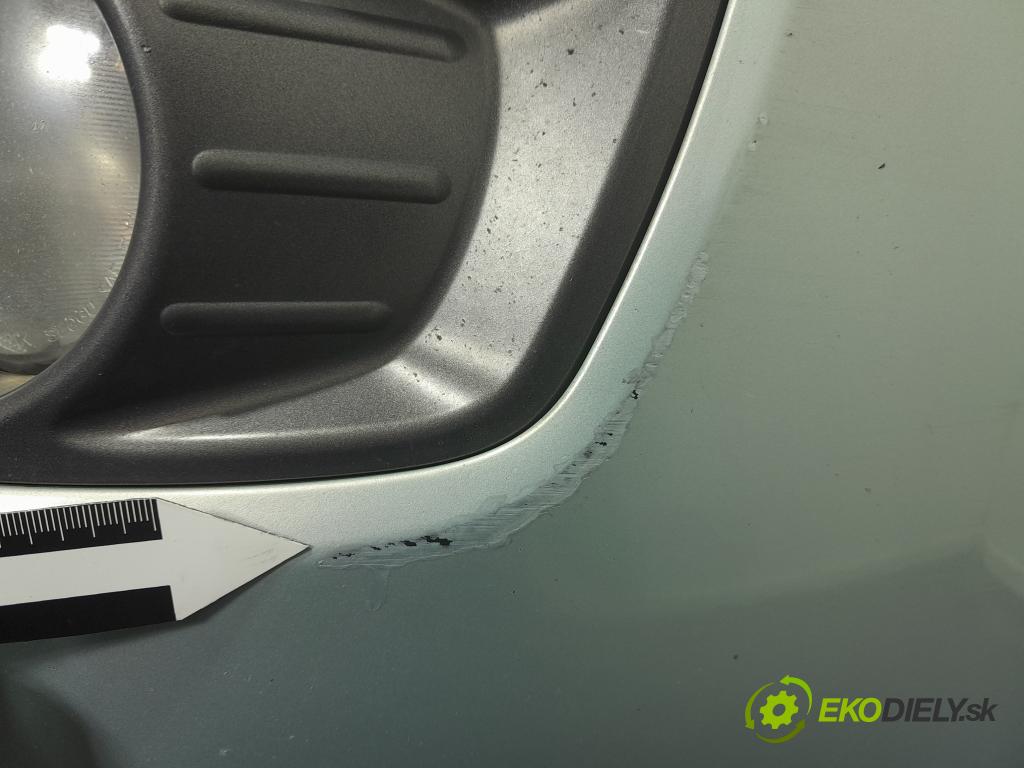 Kia Carens 2007 nárazník před 01